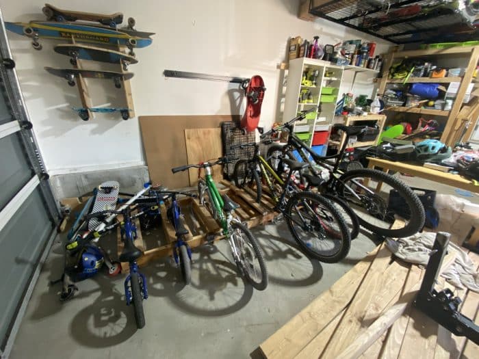 garage bike storage for famiiles